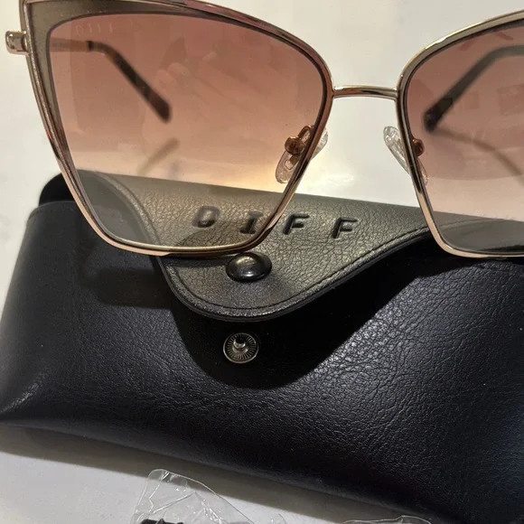 Diff Eyewear Rose Gold Sunglasses - Picture 5 of 5